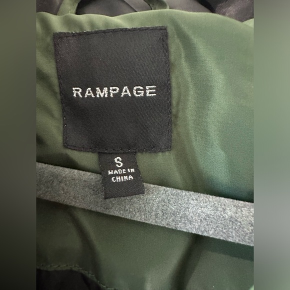 Women’s Size Small Rampage Hunter Green Puffer Coat Jacket - Picture 3 of 10